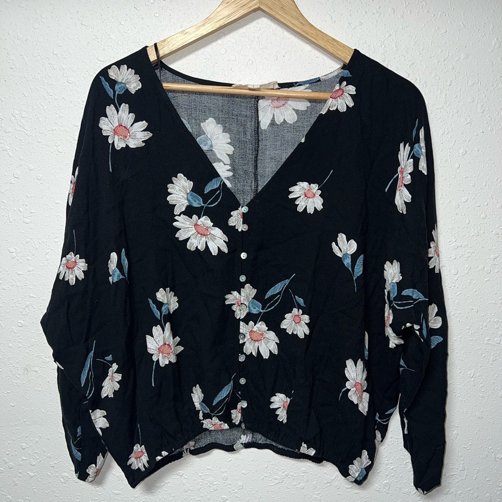 Lovestitch Black and White‎ Buttoned Relaxed Blouse